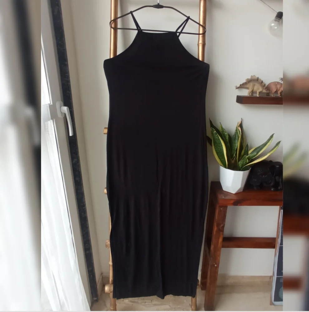 🌺🌻🌼Primark Jersey Halterneck Maxi Dress - Picture 2 of 5